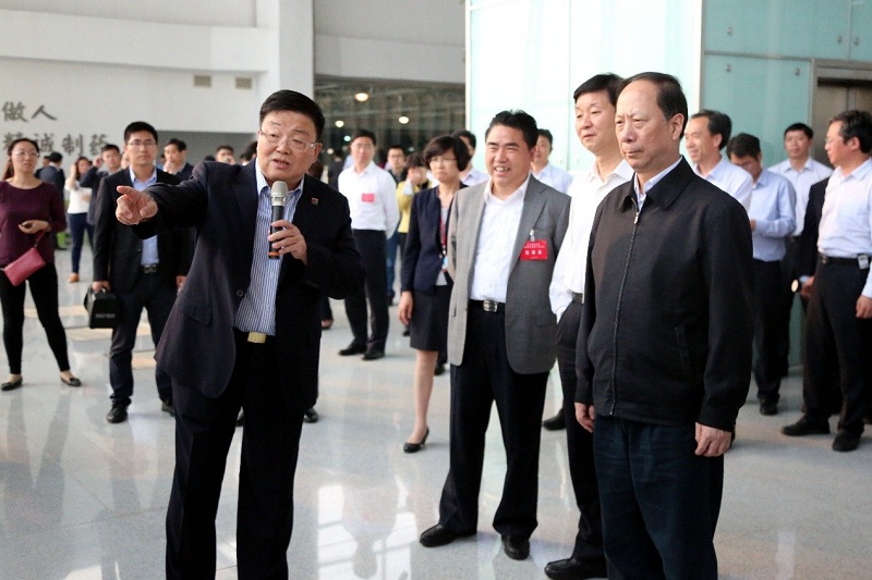 聚焦智能制造 助推产业升级——全省沿海工作会议与会领导莅临赏金船长调研